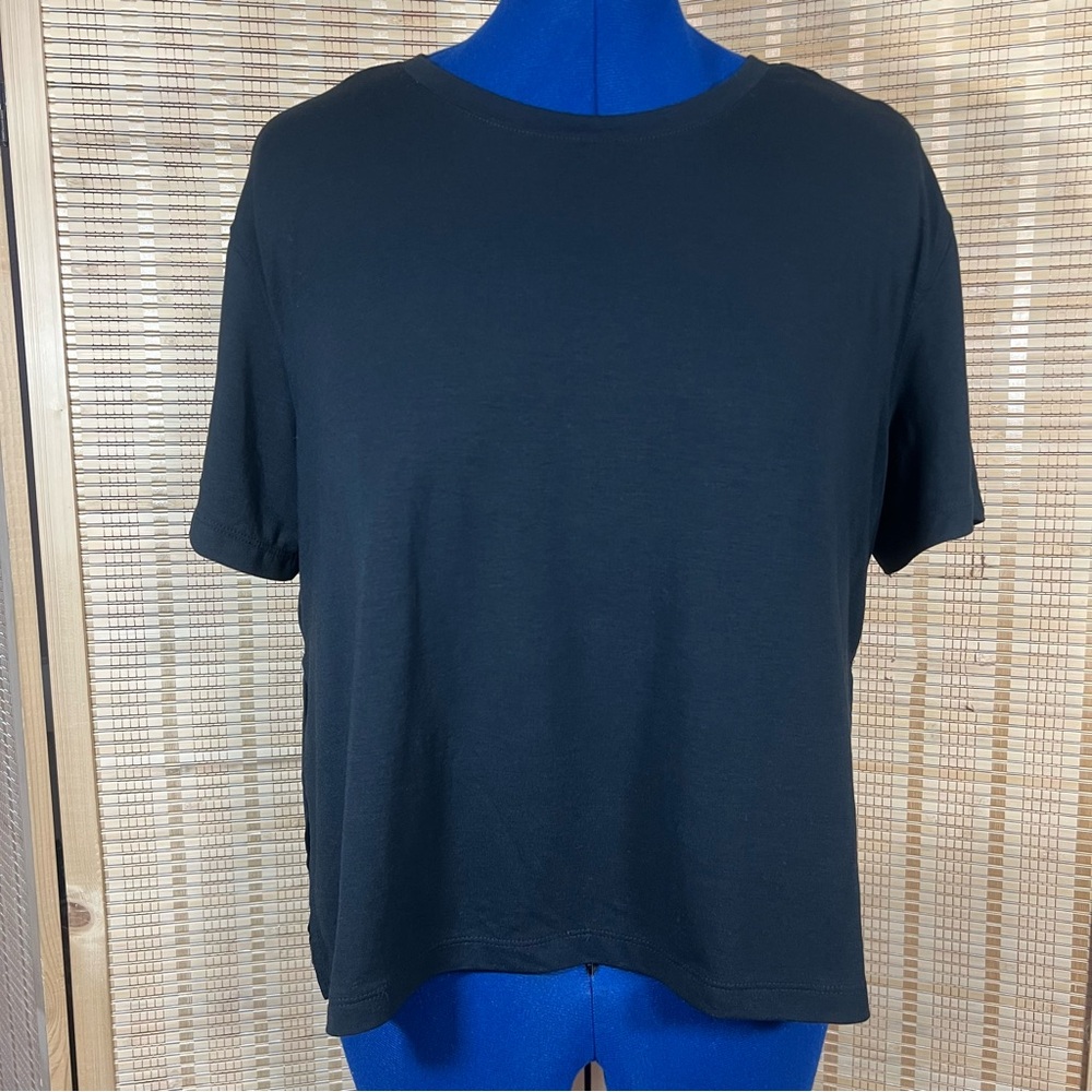 Nike Yoga Top, Size: Large